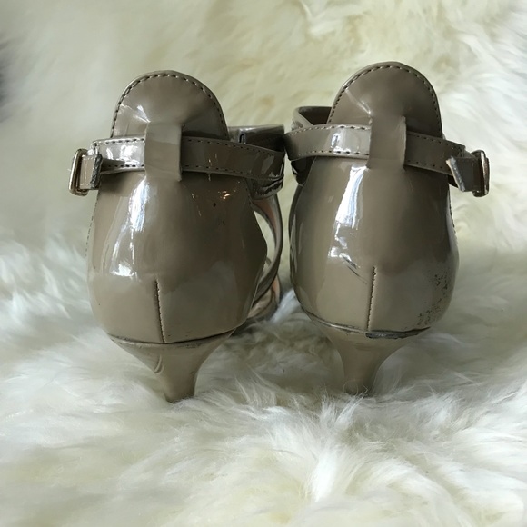 Attitude Patent Strappy Sandals, Size 7M - Picture 5 of 6